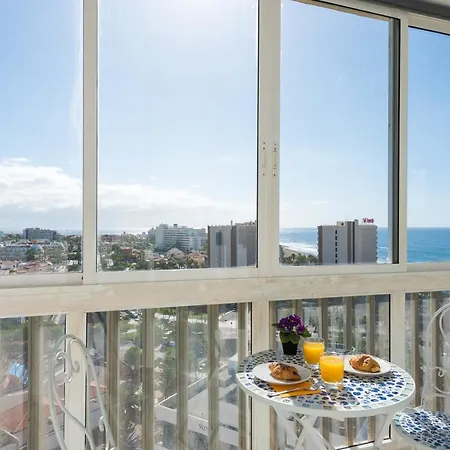 Gorgeous View 2 Bedroom Americas Appartement